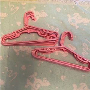 Children’s hangers set of 20